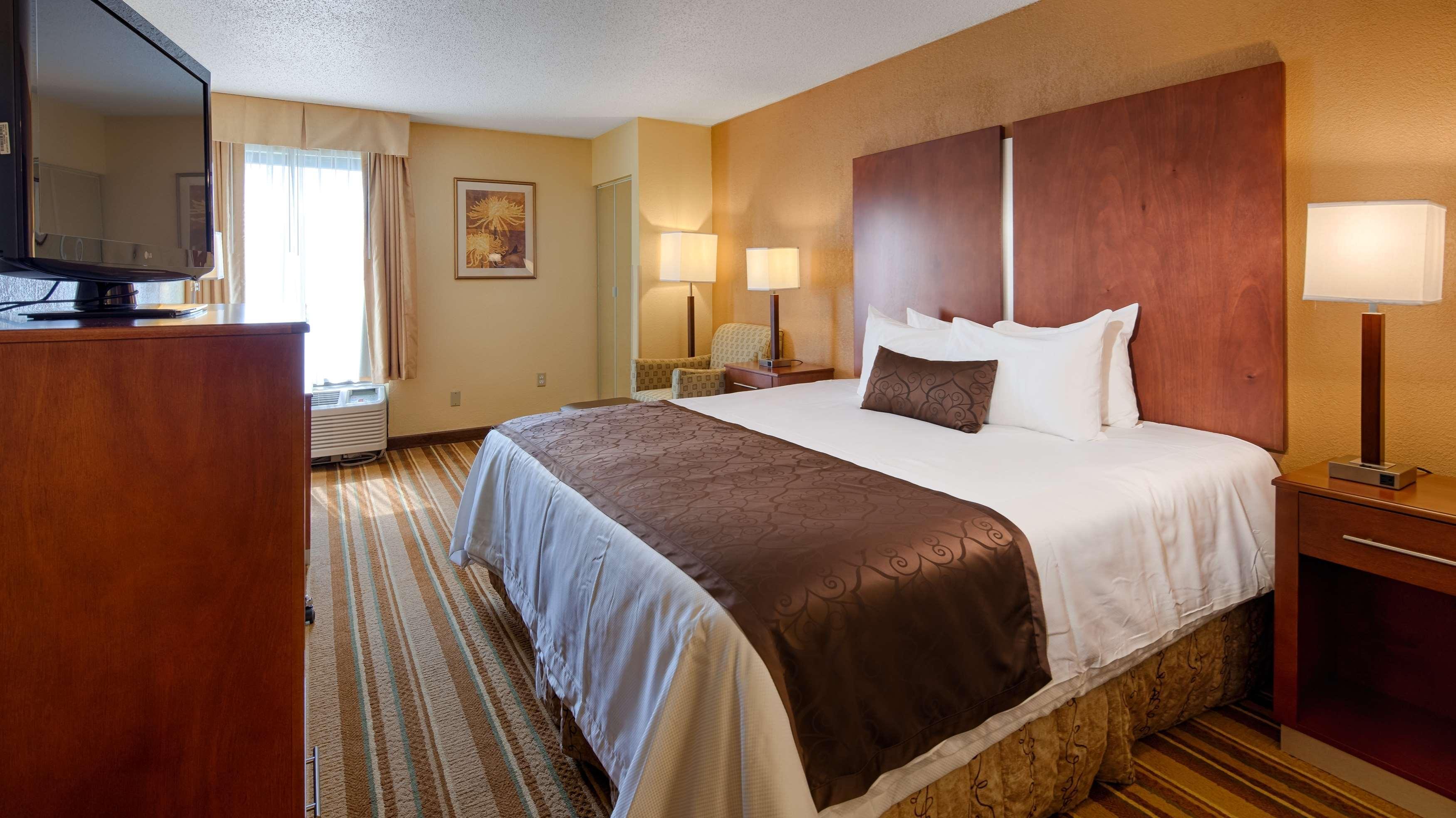 Best Western Plus Richmond Sandston Exterior foto